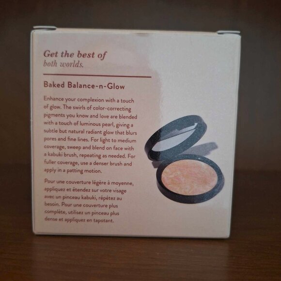Laura Geller Illuminating Foundation, Baked Balance n Glow in Porcelain - Picture 3 of 6